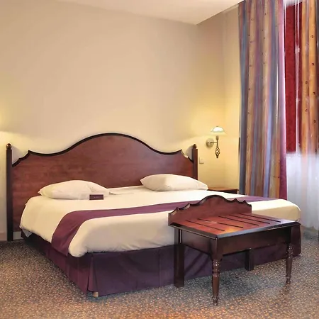 호텔 Mercure 4*
