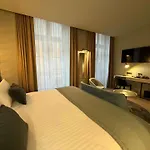 Mercure Hotel 4*