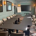 Mercure 4*